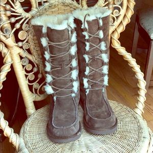 Brown lace up UGG boots